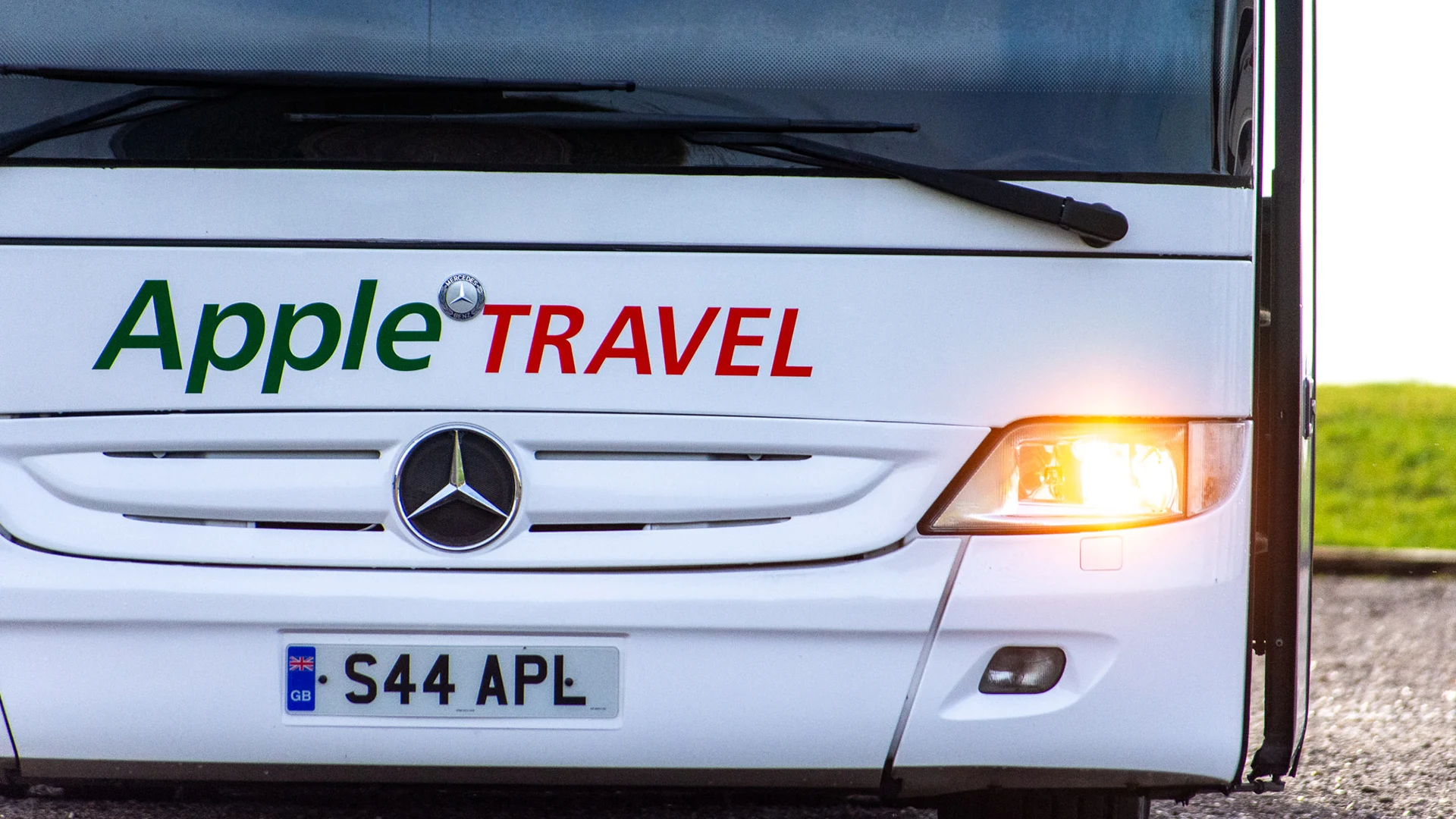 57 Seater - Apple Travel | Safe & Affordable Coach Hire